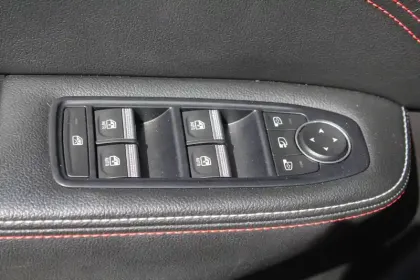 Photo 48 Renault Arkana  E-Tech 145 - 21B