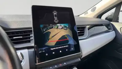 Photo 15 Renault Captur  E-Tech Plug-in 160