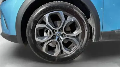 Photo 11 Renault Captur  E-Tech Plug-in 160