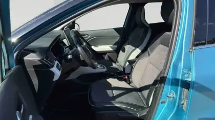 Photo 12 Renault Captur  E-Tech Plug-in 160