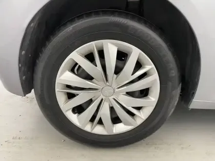 Photo 16 Peugeot 208  BLUEHDI 100 S&S BVM6