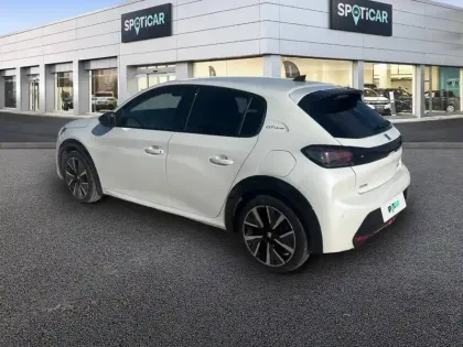 Photo 16 Peugeot 208  PureTech 100 S&S BVM6