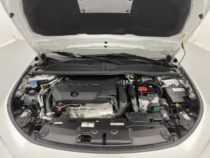 Photo 28 Peugeot 308  PHEV 180 e-EAT8