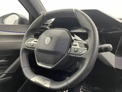 Photo 36 Peugeot 308  PHEV 180 e-EAT8