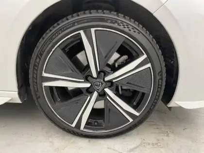 Photo 25 Peugeot 308  PHEV 180 e-EAT8