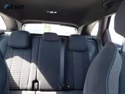 Photo 17 Peugeot 3008  PureTech 130ch S&S EAT8