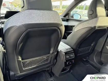 Photo 18 Peugeot 5008  Hybrid 136 e-DCS6