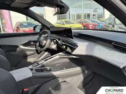 Photo 12 Peugeot 5008  Hybrid 136 e-DCS6