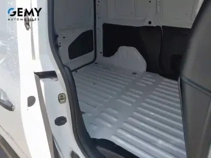 Photo 15 Peugeot Partner  FOURGON STANDARD 650 KG BLUEHDI 100 S&S BVM5