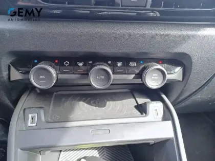 Photo 16 Citroën C4  PureTech 130 S&S EAT8