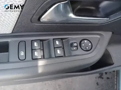 Photo 11 Citroën C4  PureTech 130 S&S EAT8