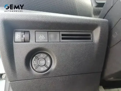 Photo 12 Citroën C4  PureTech 130 S&S EAT8