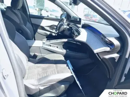 Photo 12 Peugeot 3008  Hybrid 136 e-DCS6