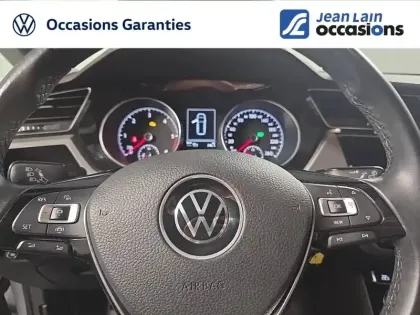 Photo 18 Volkswagen Touran  2.0 TDI 115 DSG7 7pl