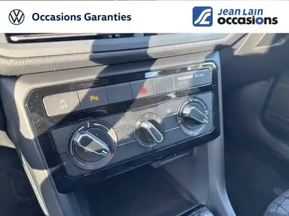 Photo 16 Volkswagen T-cross  1.0 TSI 95 Start/Stop BVM5