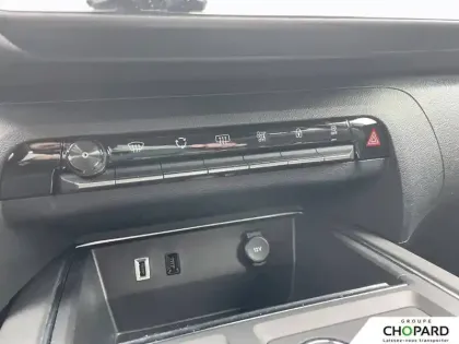 Photo 13 Citroën C5 aircross  Hybride 136 e-DCS6