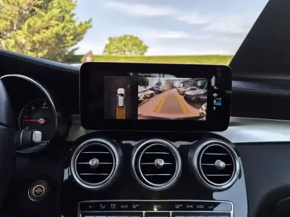 Photo 23 Mercedes GLC  200 d 9G-Tronic