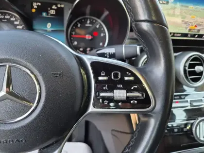Photo 19 Mercedes GLC  200 d 9G-Tronic