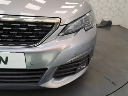 Photo 9 Peugeot 308  2.0 BlueHDi 180ch S&S EAT8