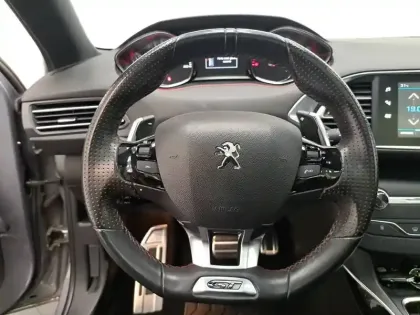 Photo 31 Peugeot 308  2.0 BlueHDi 180ch S&S EAT8