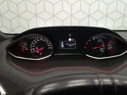 Photo 32 Peugeot 308  2.0 BlueHDi 180ch S&S EAT8