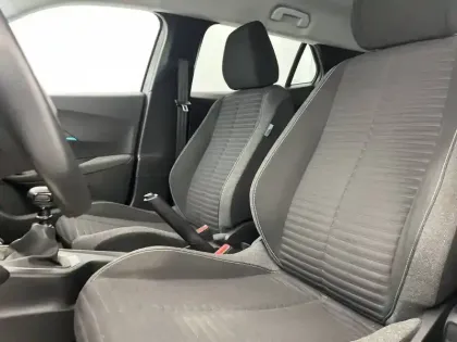 Photo 13 Peugeot 2008  BlueHDi 110 S&S BVM6