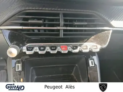 Photo 16 Peugeot 208  BlueHDi 100 S&S BVM6