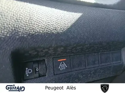 Photo 14 Peugeot 208  BlueHDi 100 S&S BVM6