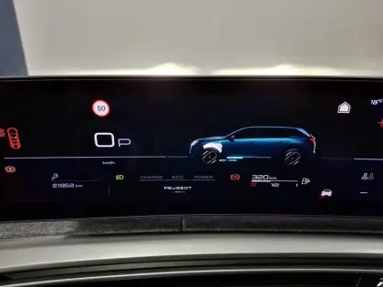 Photo 20 Peugeot 5008  Hybrid 136 e-DCS6