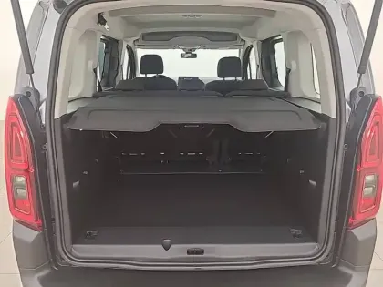 Photo 27 Citroën Berlingo e- Taille M 136 ch 100 kWh Automatique