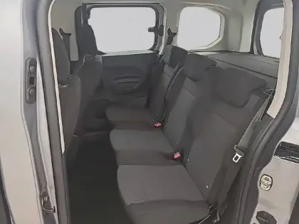Photo 33 Citroën Berlingo e- Taille M 136 ch 100 kWh Automatique
