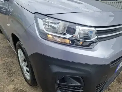 Photo 15 Citroën Berlingo e- Taille M 136 ch 100 kWh Automatique