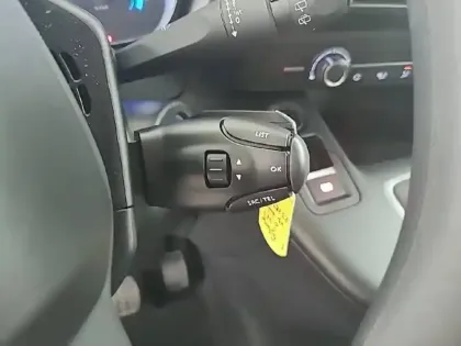 Photo 43 Citroën Berlingo e- Taille M 136 ch 100 kWh Automatique