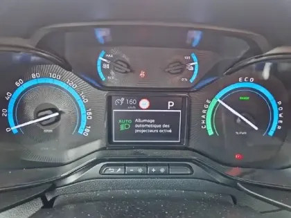 Photo 21 Citroën Berlingo e- Taille M 136 ch 100 kWh Automatique