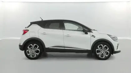 Photo 14 Renault Captur  E-Tech 145 - 21