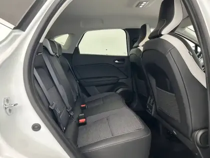Photo 24 Renault Captur  E-Tech 145 - 21