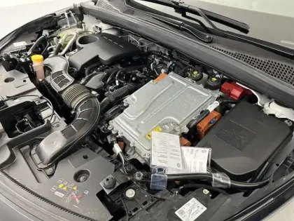 Photo 35 Renault Captur  E-Tech 145 - 21