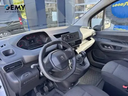 Photo 7 Peugeot Partner  FOURGON STANDARD 650 KG BLUEHDI 75 BVM5