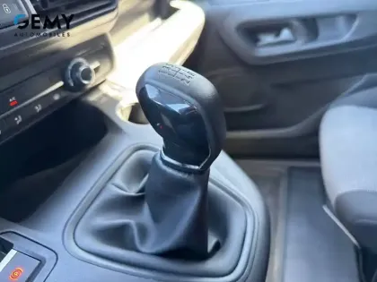 Photo 23 Peugeot Partner  FOURGON STANDARD 650 KG BLUEHDI 75 BVM5