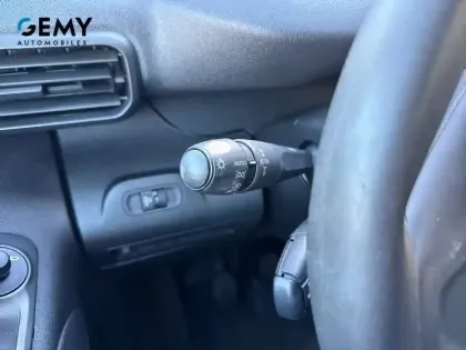 Photo 18 Peugeot Partner  FOURGON STANDARD 650 KG BLUEHDI 75 BVM5