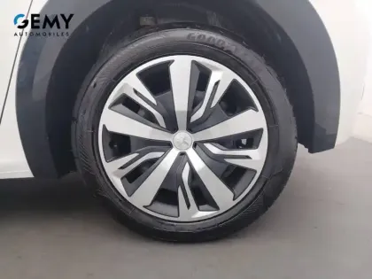 Photo 10 Peugeot 208  Electrique 50 kWh 136ch