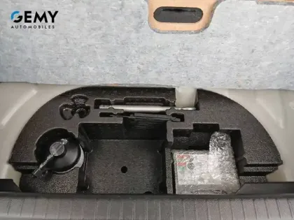 Photo 19 Peugeot 208  Electrique 50 kWh 136ch