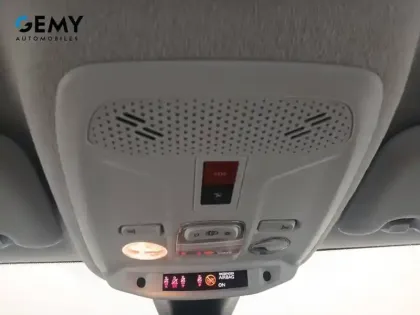 Photo 15 Peugeot 208  Electrique 50 kWh 136ch