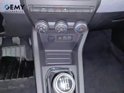 Photo 13 Renault Clio  TCe 90