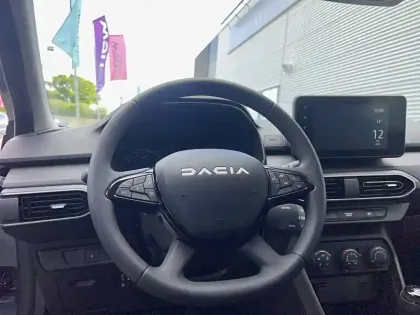 Photo 14 Dacia Sandero  SCe 65