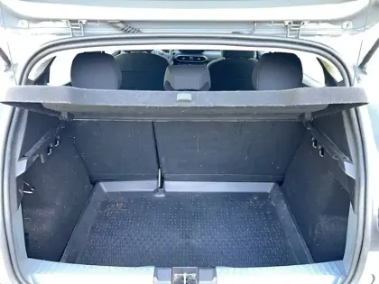 Photo 6 Dacia Sandero  SCe 65