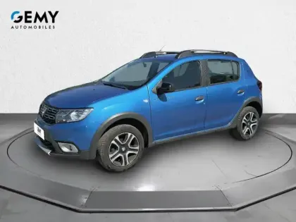 Photo Dacia Sandero 15 Ans