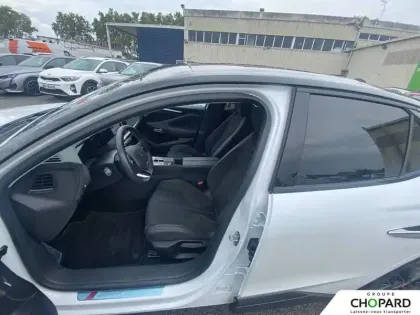 Photo 10 DS DS 4  Hybride E-Tense 225 EAT8