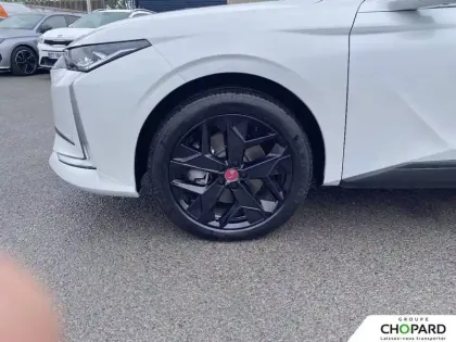 Photo 24 DS DS 4  Hybride E-Tense 225 EAT8