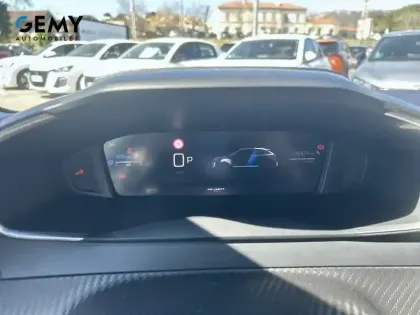 Photo 12 Peugeot 208  Hybrid 110 ch e-DCS6